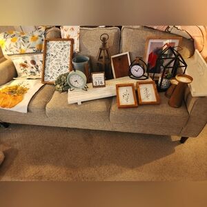 Decocrated Bundle New/like New